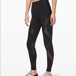 LULULEMON - Wunder Under High-RiseTight 28" 
Mesh Leggings - Size 4